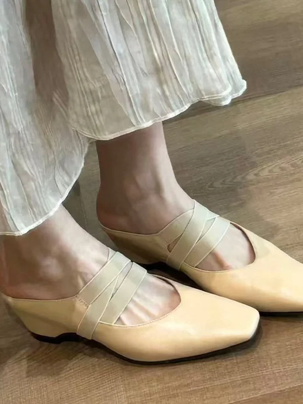 Lamb Skin Spring Square Head High Heel Slip-On Covered Toe Half Slippers Women's Versatile Small Size Mule Shoes Fashionable ...
Lamb Skin Spring Square Head High Heel Slip-On Covered Toe Half Slippers Women's Versatile Small Size Mule Shoes Fashionable ...
