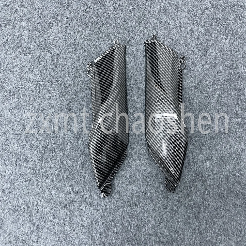 Carbon fiber coated fairing motorcycle fuel tank small plates are suitable for Z900 2017 2018 2019 2020 2021 2022 23-24 17-24
Carbon fiber coated fairing motorcycle fuel tank small plates are suitable for Z900 2017 2018 2019 2020 2021 2022 23-24 17-24