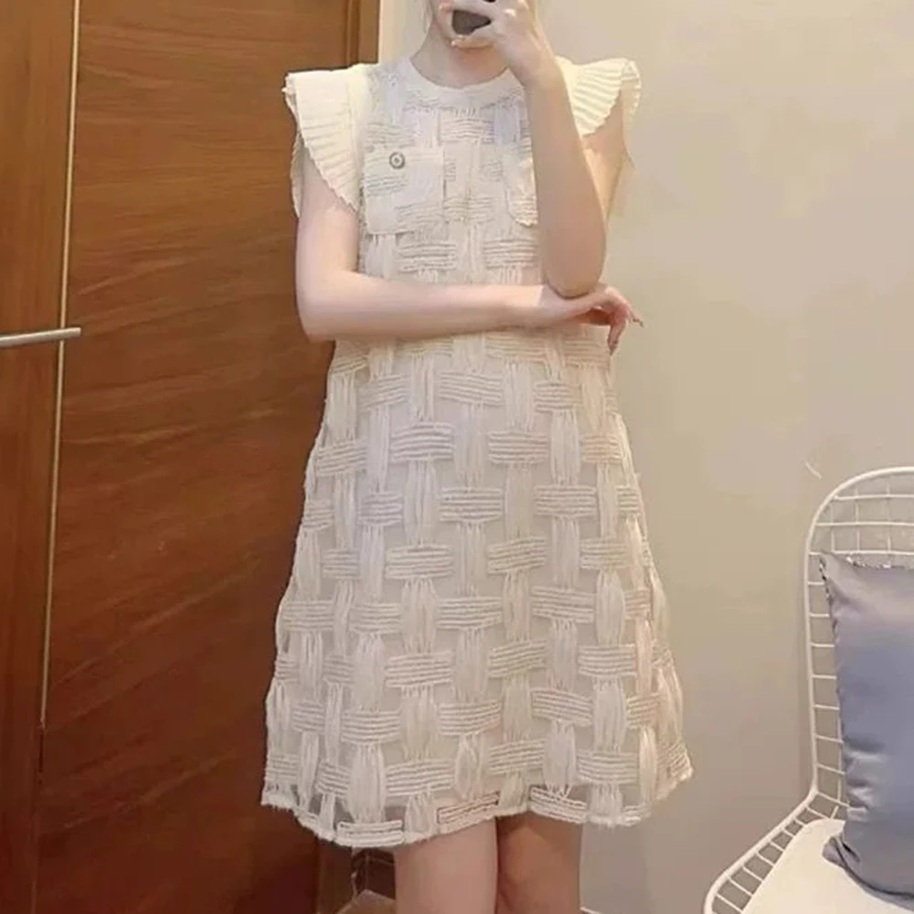 new French design fringed high-end summer socialite temperament sleeveless short skirt fragrant vest dress
new French design fringed high-end summer socialite temperament sleeveless short skirt fragrant vest dress