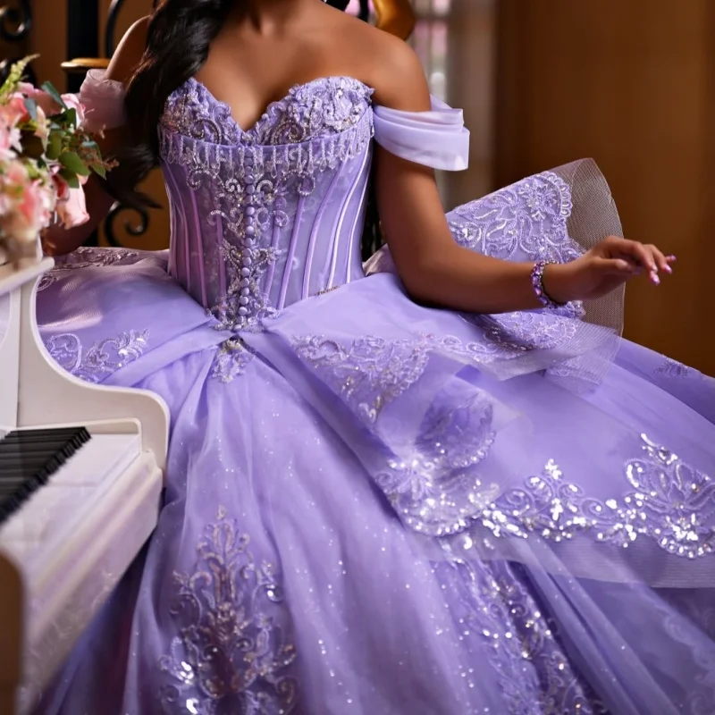 Shiny Purple Quinceanera Dress off-shoulder Glitter Decal lace Layering Long tail Bow vestidos de 15 Quinceanera Customize
Shiny Purple Quinceanera Dress off-shoulder Glitter Decal lace Layering Long tail Bow vestidos de 15 Quinceanera Customize