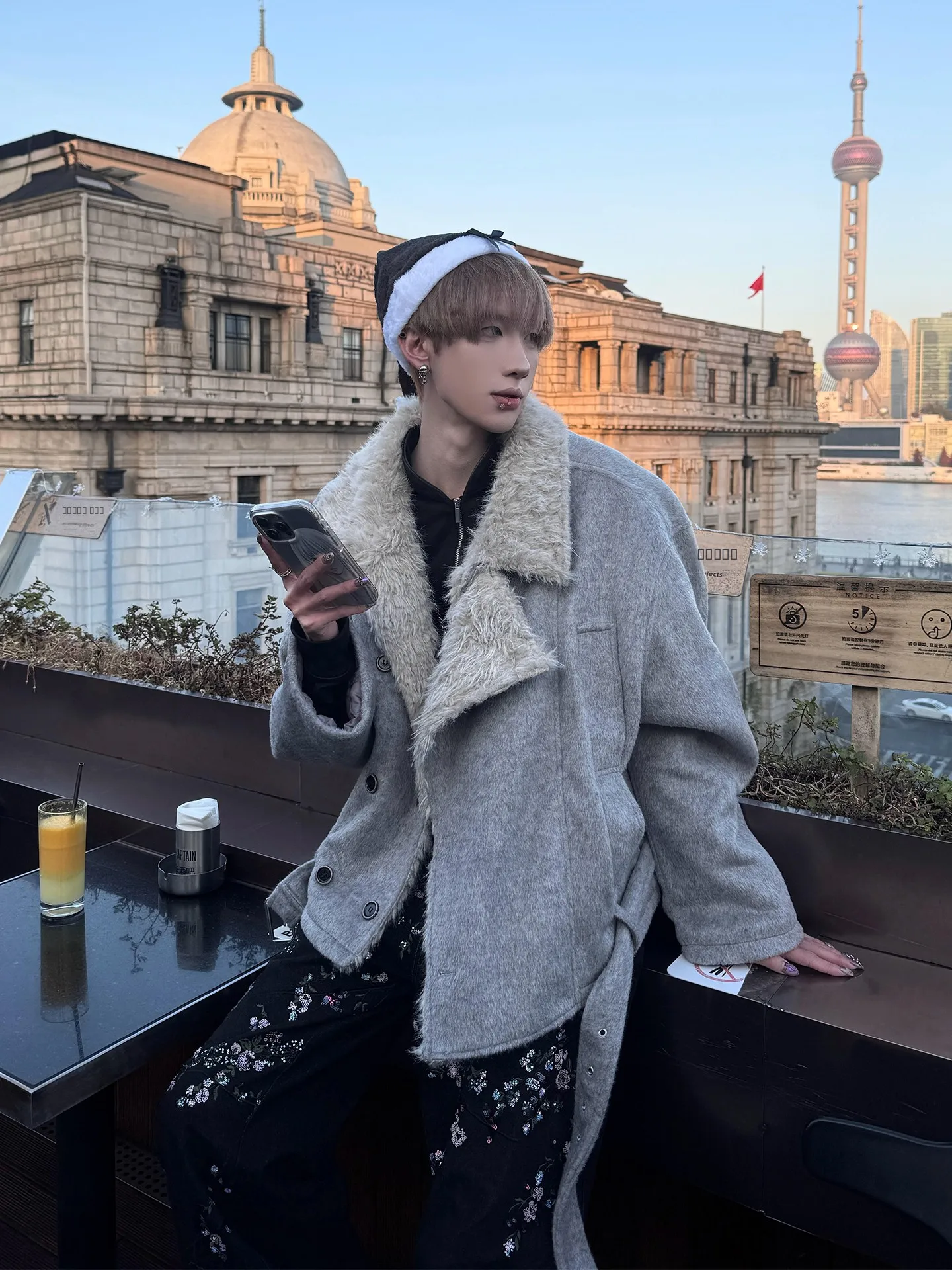 Утепленное ретро-пальто из шерсти с хлопковым воротником, мужское и женское, на двубортной застежке, теплое, повседневное, с длинными рукавами, для зимы
Утепленное ретро-пальто из шерсти с хлопковым воротником, мужское и женское, на двубортной застежке, теплое, повседневное, с длинными рукавами, для зимы