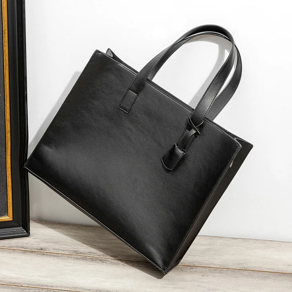 2025 Popular handbag Men Fashion Single Shoulder Messenger Bags Business Travel Computer Briefcase Vintage Fashion Bag
2025 Popular handbag Men Fashion Single Shoulder Messenger Bags Business Travel Computer Briefcase Vintage Fashion Bag