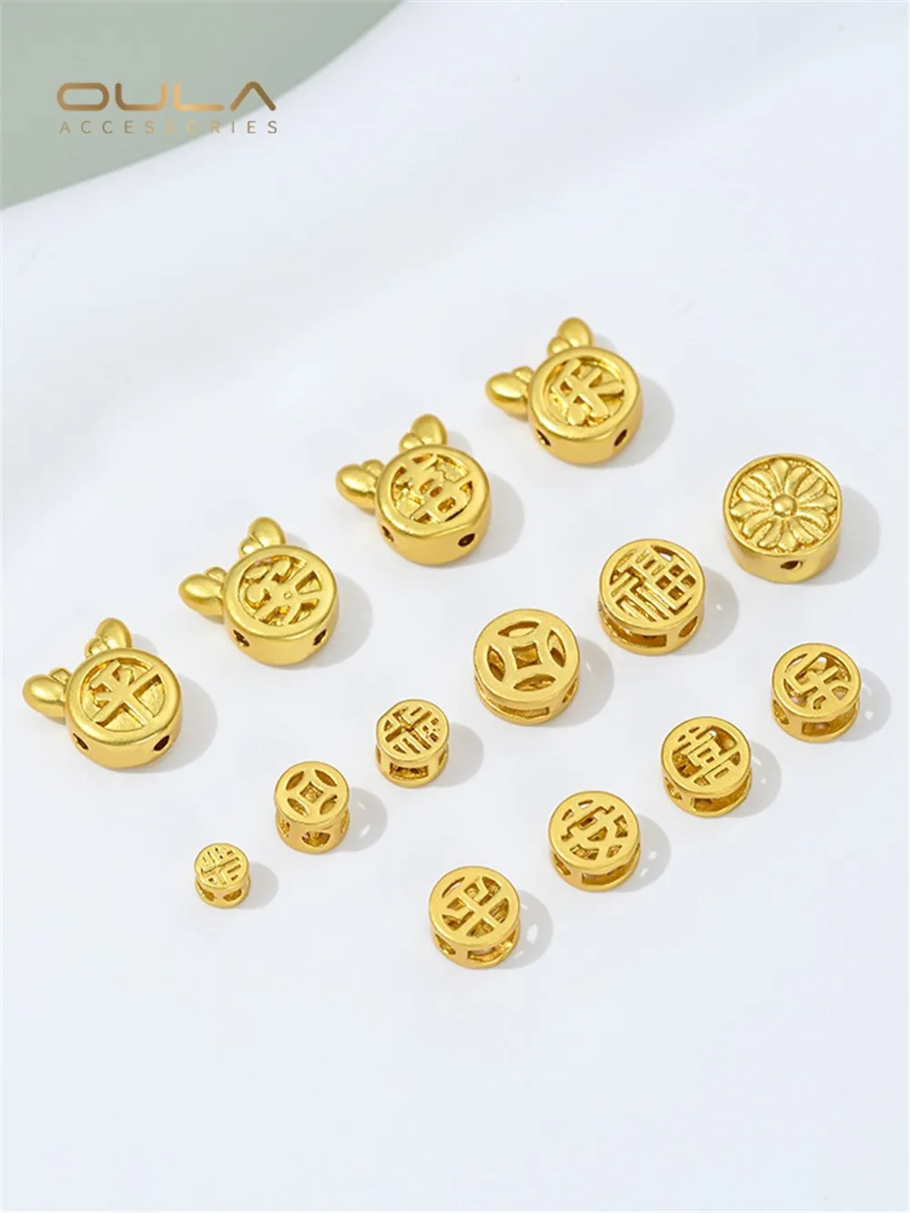 Copper Coins "Fu" Characters Peace Joy Matte Gold Sand Gold Hollowed-out Spacer Beaded Accessories Diy Jewelry Materials
Copper Coins "Fu" Characters Peace Joy Matte Gold Sand Gold Hollowed-out Spacer Beaded Accessories Diy Jewelry Materials