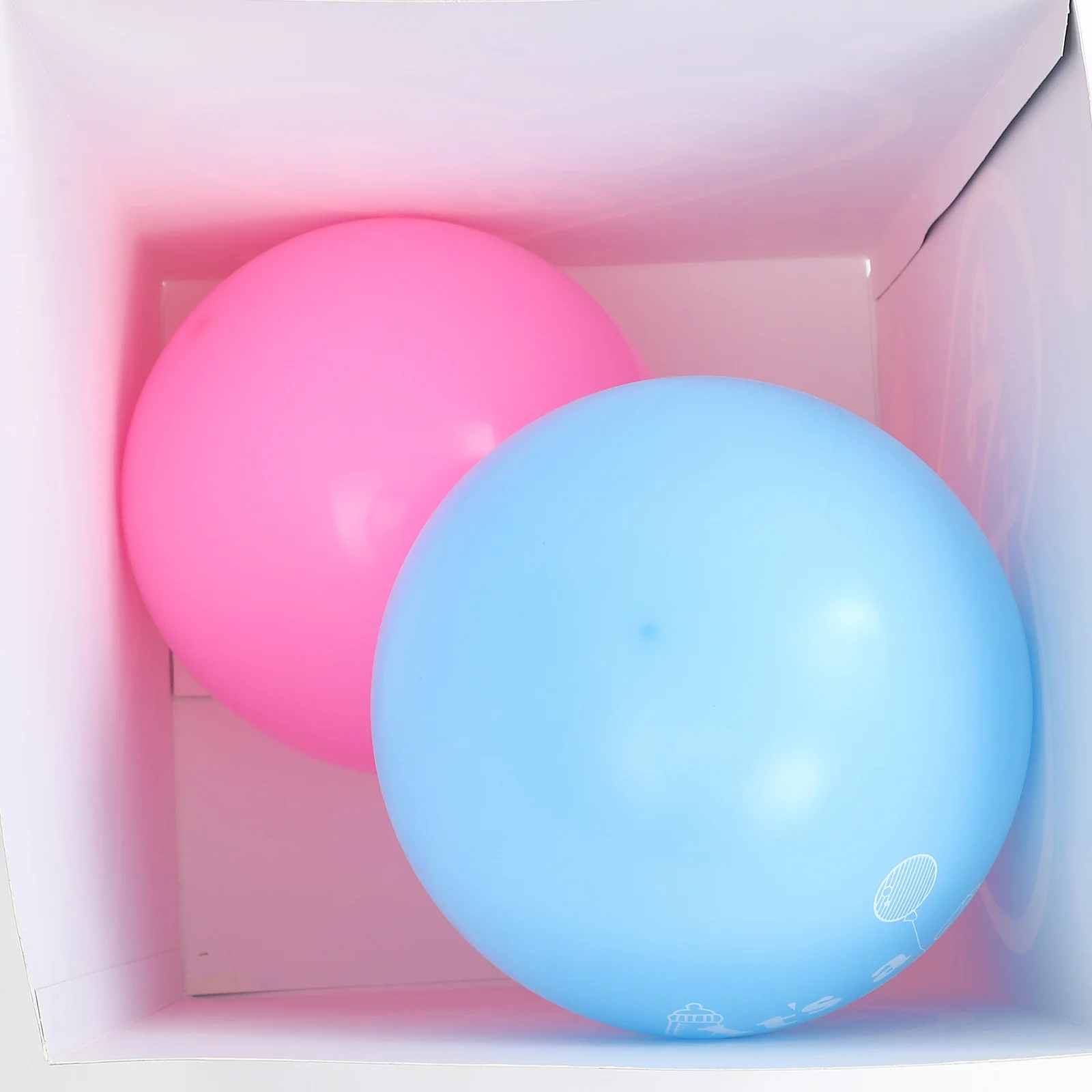 1 Set Paper Balloon Box For Baby Shower Party Boy Or Girl Gender Reveal Decorative Kit Filled With Balloons Party Decoration
1 Set Paper Balloon Box For Baby Shower Party Boy Or Girl Gender Reveal Decorative Kit Filled With Balloons Party Decoration