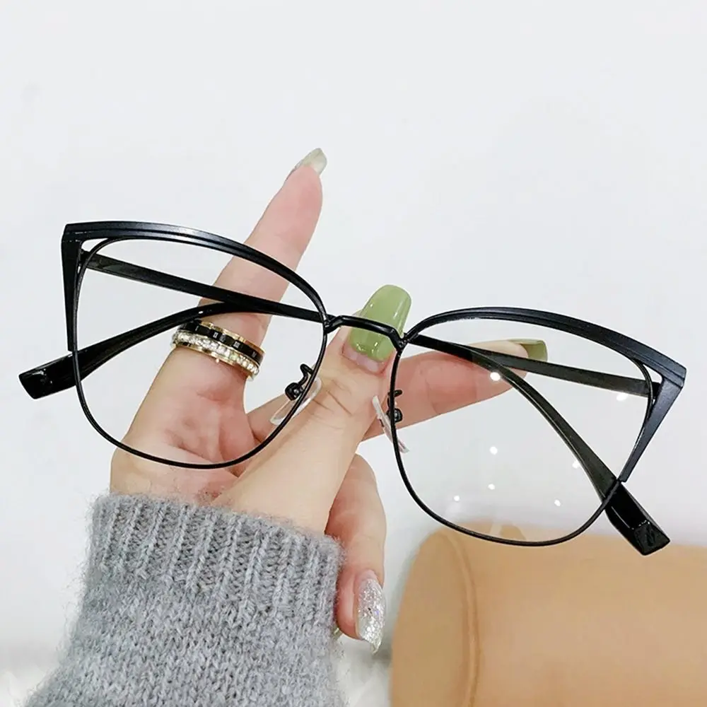 Blue Ray Blocking Anti-Blue Light Glasses Ultralight Metal Computer Goggles Eye Protection Optical Spectacle Eyeglass Men Women
Blue Ray Blocking Anti-Blue Light Glasses Ultralight Metal Computer Goggles Eye Protection Optical Spectacle Eyeglass Men Women