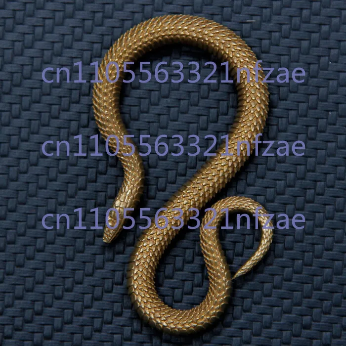 Chinese old bronze hand carved snake statue netsuke pendant ornament collectable
Chinese old bronze hand carved snake statue netsuke pendant ornament collectable