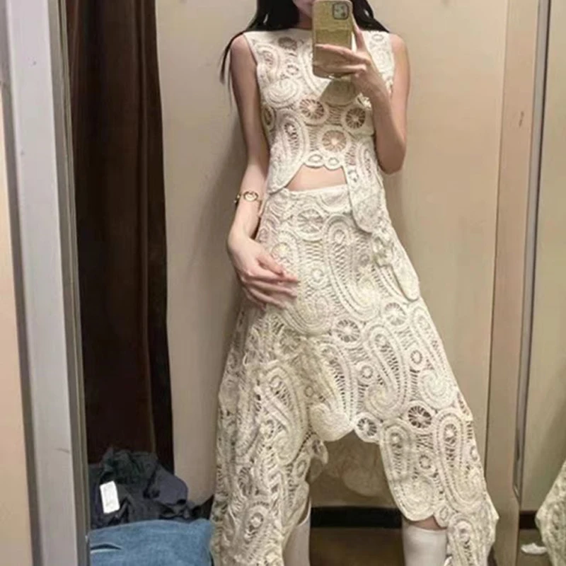 Boring Honey Retro Hollow Out Mesh Crochet Top Women Fashion Tops Design Set Irregular Sleeveless Vest Top High Waist Skirt Set
Boring Honey Retro Hollow Out Mesh Crochet Top Women Fashion Tops Design Set Irregular Sleeveless Vest Top High Waist Skirt Set