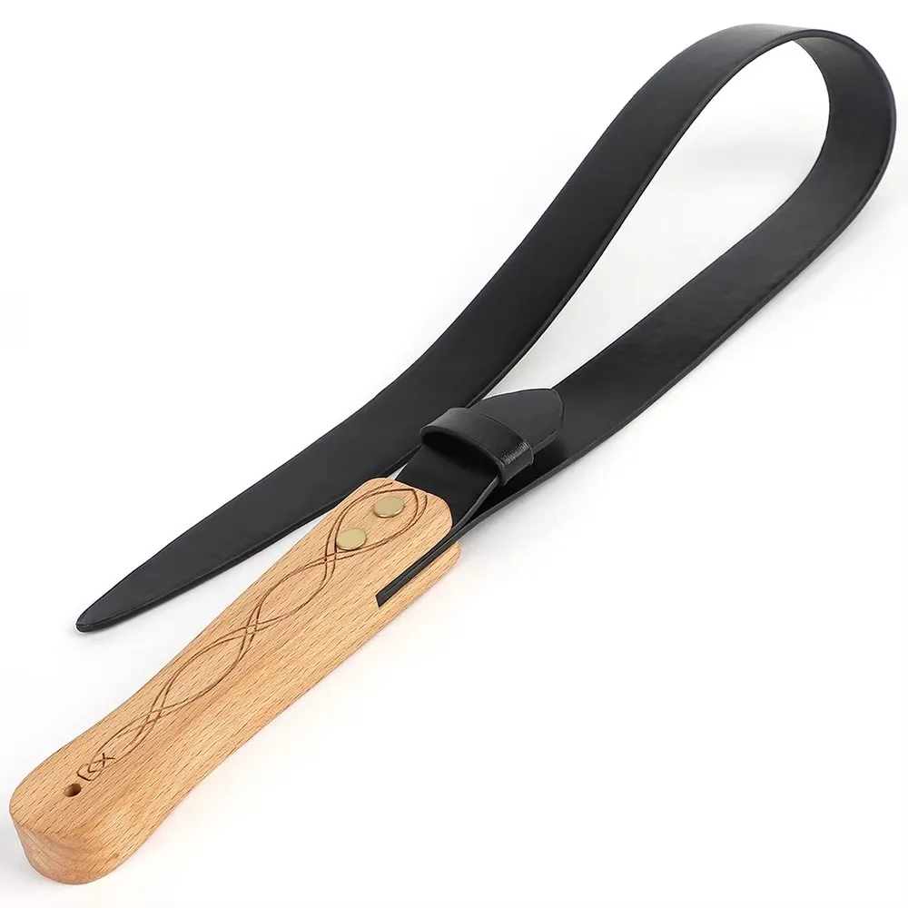 74CM PU Leather Horse Whip,Rivet Reinforcement Woodiness Handle Riding Crop Flogger Horse Riding
74CM PU Leather Horse Whip,Rivet Reinforcement Woodiness Handle Riding Crop Flogger Horse Riding
