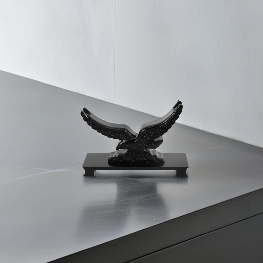 Resin Sword Display Stand Eagle Sword Holder Desktop Toy Sword Stand Horizontal Sword Rack Suitable For Home And Office Collecti
Resin Sword Display Stand Eagle Sword Holder Desktop Toy Sword Stand Horizontal Sword Rack Suitable For Home And Office Collecti