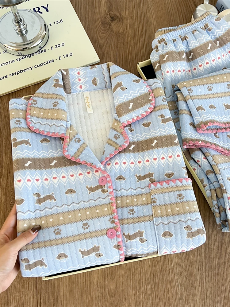 Cute Air Cotton Thickened Long Sleeve Sleepwear Set for Women Autumn Winter Warm Home Clothes Loose Fit Printed Comfortable
Cute Air Cotton Thickened Long Sleeve Sleepwear Set for Women Autumn Winter Warm Home Clothes Loose Fit Printed Comfortable