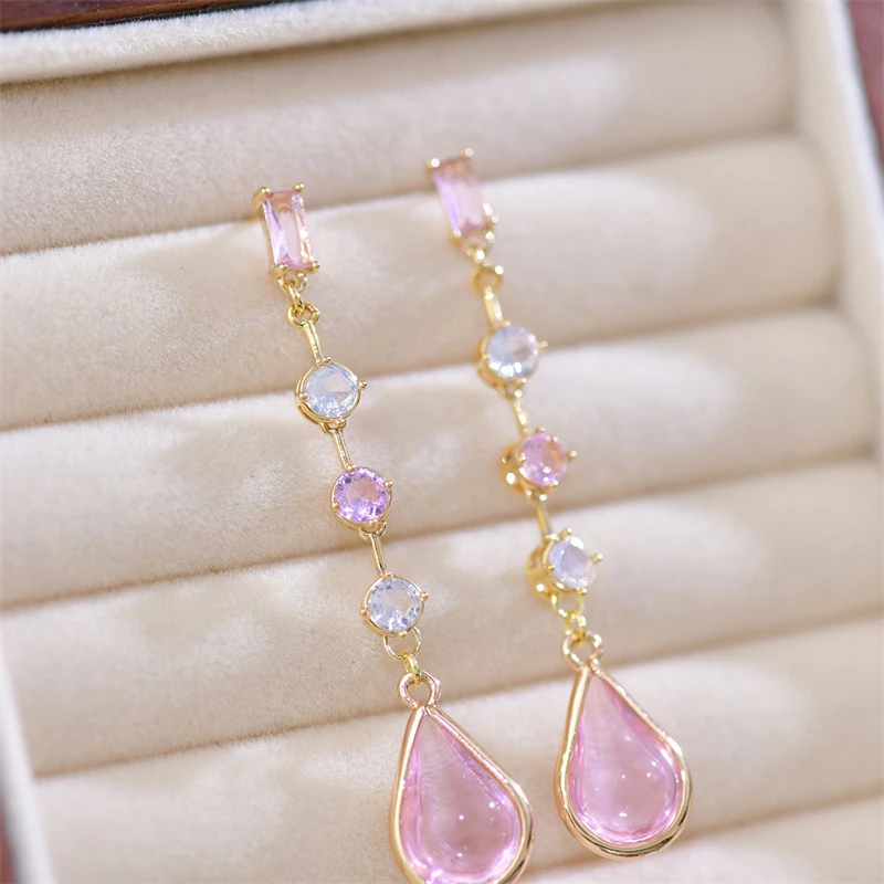 Fashion Personalized Pink Green Crystal Long Water Drop Pendant Earrings for Women Bridal Wedding Earring Jewelry Accessories
Fashion Personalized Pink Green Crystal Long Water Drop Pendant Earrings for Women Bridal Wedding Earring Jewelry Accessories