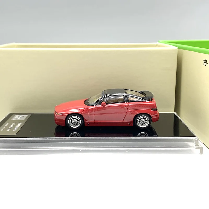 Коллекционная модель автомобиля ROMEO SZ ZAGATO 1989 из литого сплава, масштаб 1:64, классика, сувенир для взрослых, статическая модель для демонстрации
Коллекционная модель автомобиля ROMEO SZ ZAGATO 1989 из литого сплава, масштаб 1:64, классика, сувенир для взрослых, статическая модель для демонстрации