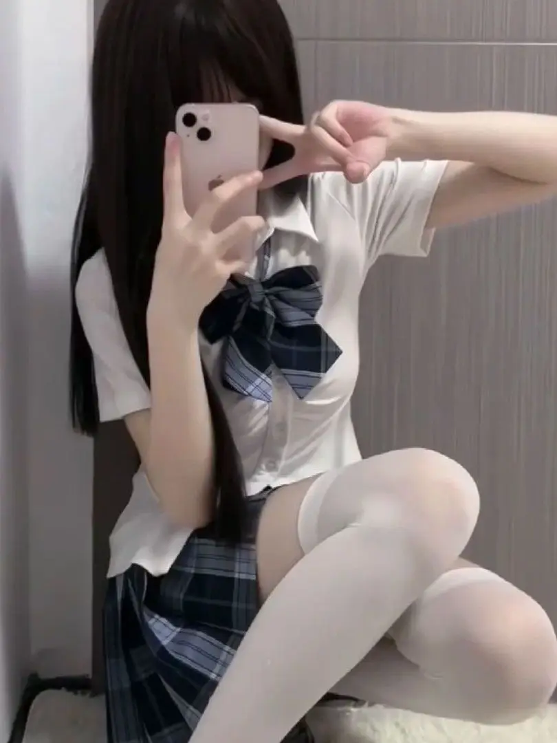 White Waist-Cinching Striped Shirt And Pleated Skirt Set College Style Women's Fashion Ensemble Breathable Polyester Blend
White Waist-Cinching Striped Shirt And Pleated Skirt Set College Style Women's Fashion Ensemble Breathable Polyester Blend