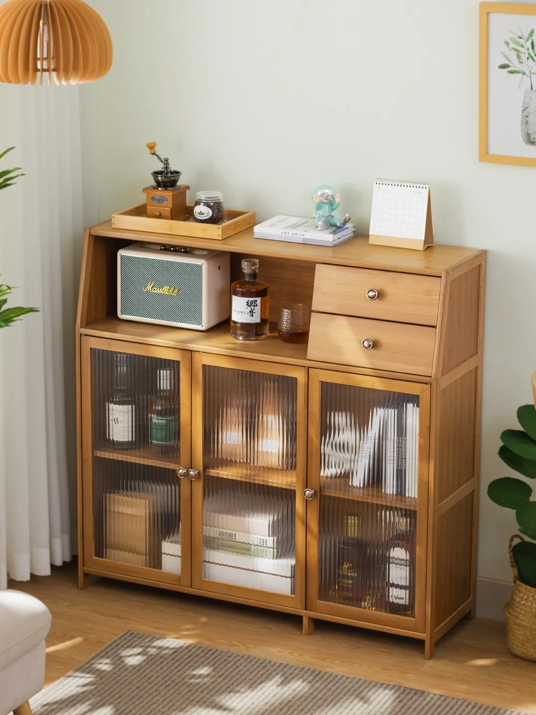 Simple bookshelf Floor-to-ceiling bookcase Student bookshelf Household living room storage rack Integrated door Multi-layer
Simple bookshelf Floor-to-ceiling bookcase Student bookshelf Household living room storage rack Integrated door Multi-layer