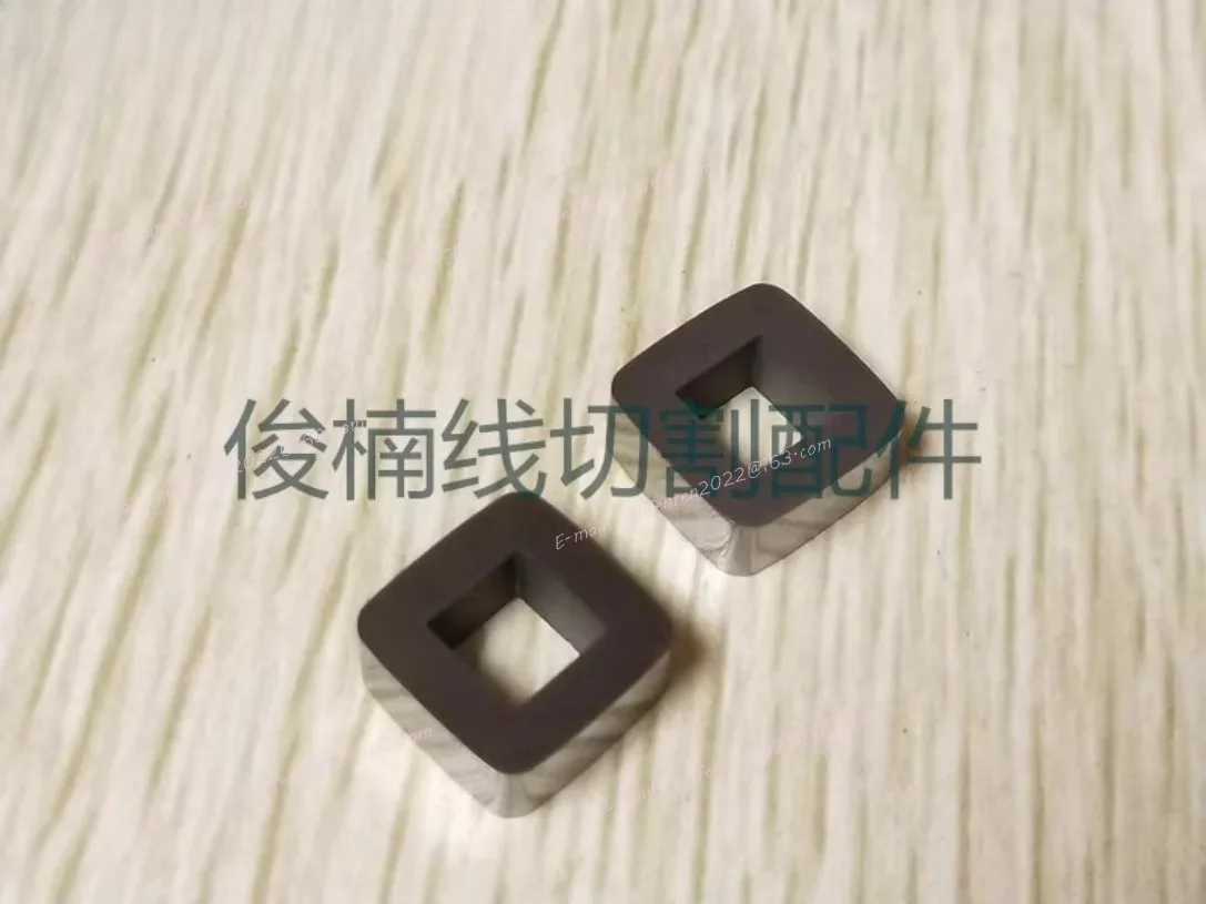 C001 135022232 Электроэрозионная машина для проволоки для Agie Charmilles, низкоскоростная электроэрозионная резка, контакты подачи питания, медленный провод, 2 шт.
C001 135022232 Электроэрозионная машина для проволоки для Agie Charmilles, низкоскоростная электроэрозионная резка, контакты подачи питания, медленный провод, 2 шт.