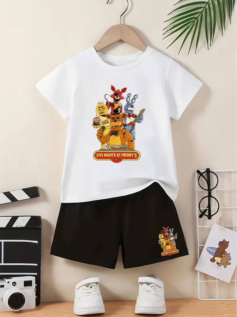 Детский летний комплект FNAF Game, комплект из футболки и шорт с принтом Фредди Фазбера и его друзей, повседневная одежда для мальчиков и девочек
Детский летний комплект FNAF Game, комплект из футболки и шорт с принтом Фредди Фазбера и его друзей, повседневная одежда для мальчиков и девочек