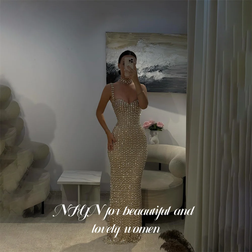 NFYN Champagne Prom Dress Spaghetti Strap Sleeveless Celebrity Dress with Crystal Women's Evening Dresses Formal Gown Customized
NFYN Champagne Prom Dress Spaghetti Strap Sleeveless Celebrity Dress with Crystal Women's Evening Dresses Formal Gown Customized