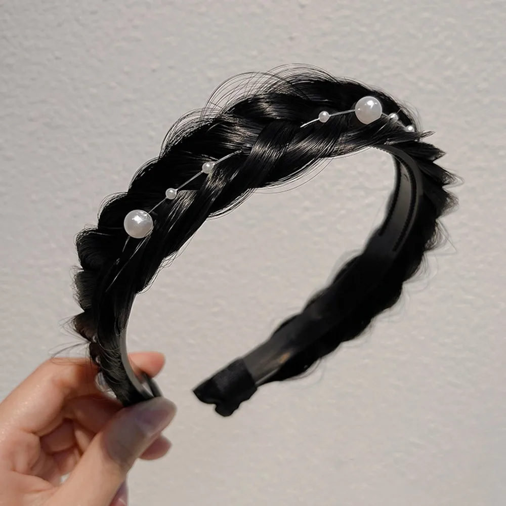 Retro Synthetic Fishbone Braid Headband Non-slip Pearl Twisted Wig Headband Hairband Wide Women Hair Hoop Girl
Retro Synthetic Fishbone Braid Headband Non-slip Pearl Twisted Wig Headband Hairband Wide Women Hair Hoop Girl