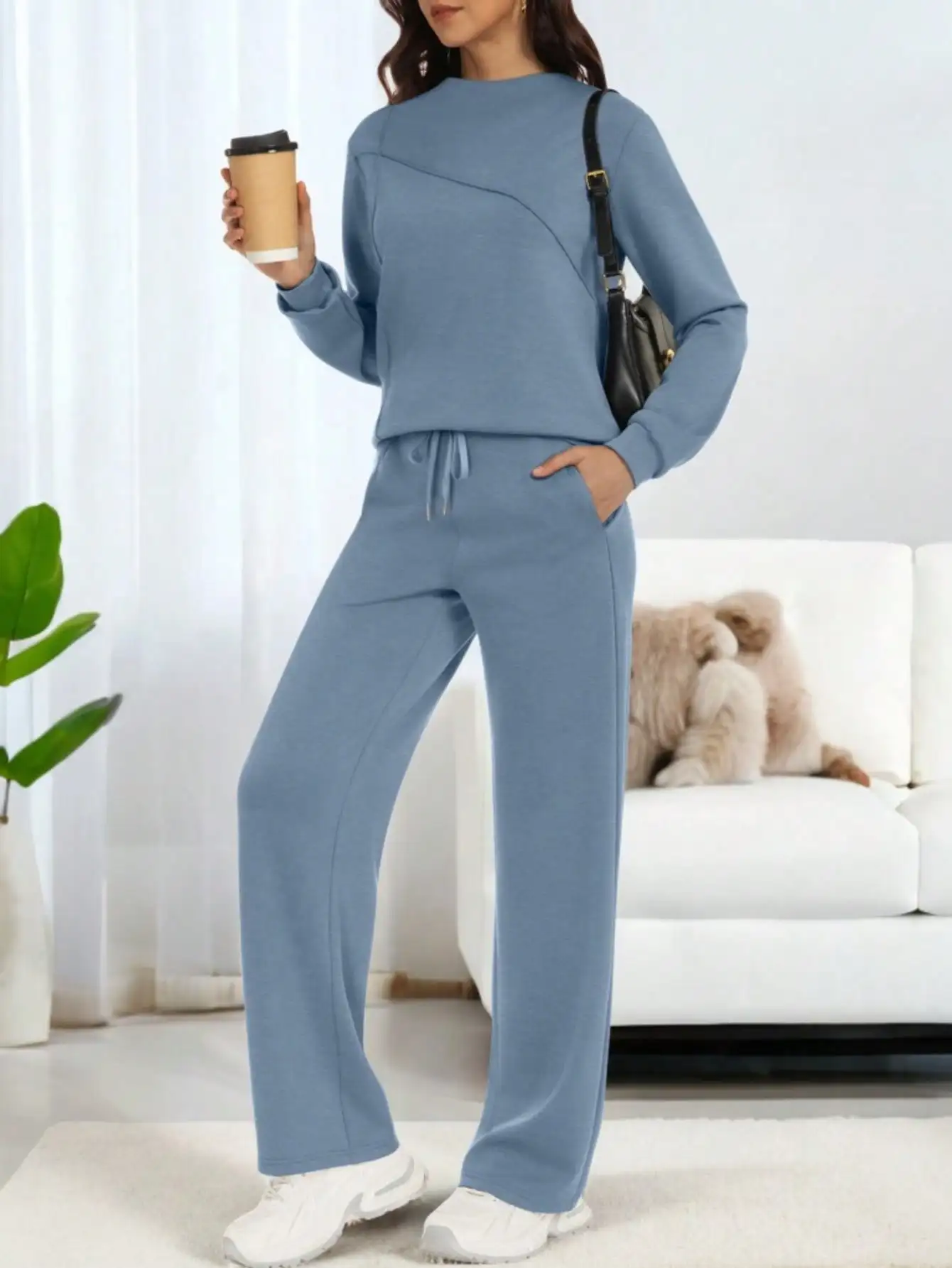 Женский комплект для отдыха из 2 предметов: свитер с вырезом-лодочкой и брюки с широкими штанинами, мягкий трикотаж, повседневный комфорт
Женский комплект для отдыха из 2 предметов: свитер с вырезом-лодочкой и брюки с широкими штанинами, мягкий трикотаж, повседневный комфорт