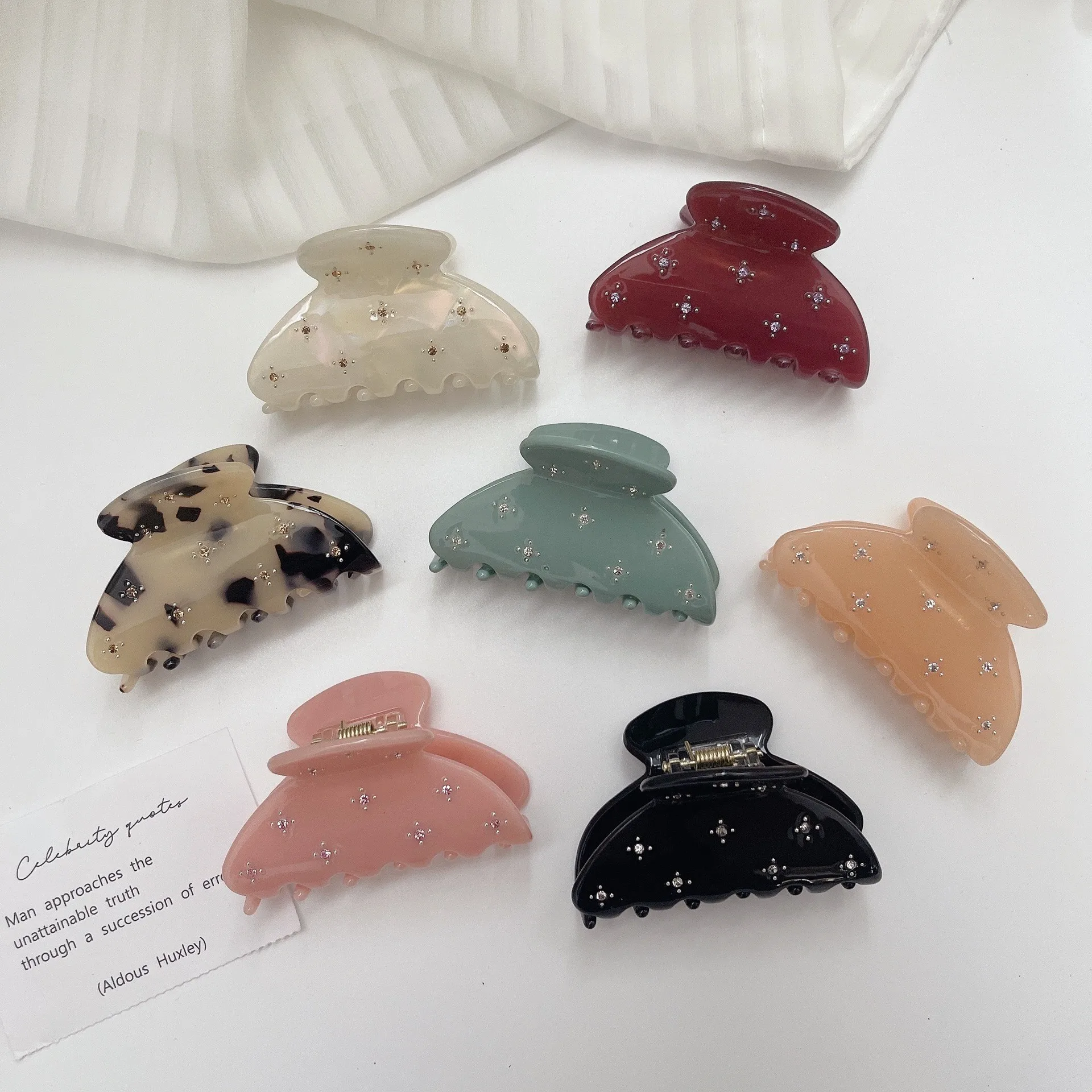 New Minimalist Rhinestone Grip Acetate Hair ClawsFashionable Design Braided Hair Shark Clip Women's Hair Accessories
New Minimalist Rhinestone Grip Acetate Hair ClawsFashionable Design Braided Hair Shark Clip Women's Hair Accessories