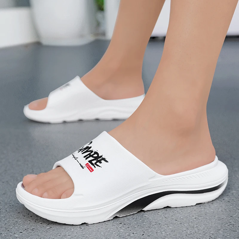 All-match EVA Couple Slippers Closed Toe Wear-resistant Thick Sole Soft Cloud Feel Anti-slip Indoor Outdoor Fashion Slippers
All-match EVA Couple Slippers Closed Toe Wear-resistant Thick Sole Soft Cloud Feel Anti-slip Indoor Outdoor Fashion Slippers