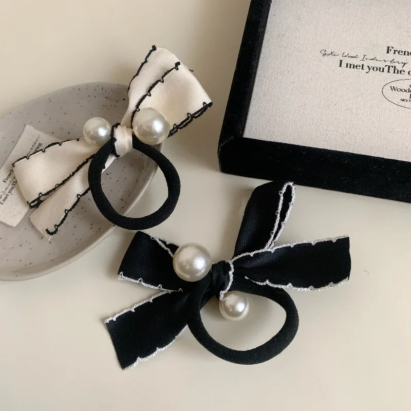 Black White Pearl Bow Hair Tie for Ponytail High Elasticity Gentle Non Damaging Sweet Korean Retro Premium Hair Ring for Daily
Black White Pearl Bow Hair Tie for Ponytail High Elasticity Gentle Non Damaging Sweet Korean Retro Premium Hair Ring for Daily