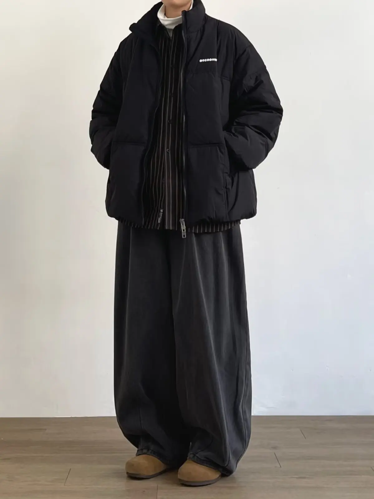 Retro Japanese Style Wide Leg Denim Jeans Men's Cityboy Loose Oversize Washed out Carrot Pants Casual Straight Cut Jeans
Retro Japanese Style Wide Leg Denim Jeans Men's Cityboy Loose Oversize Washed out Carrot Pants Casual Straight Cut Jeans