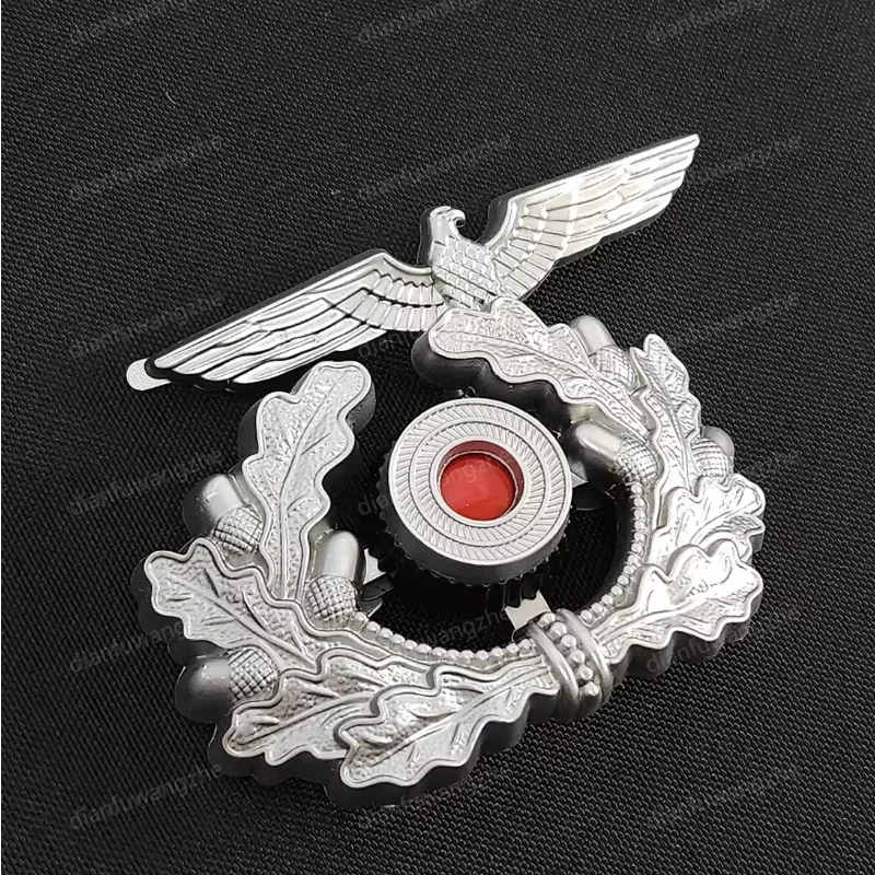 Немецкая эмблема шляпы WH Silver Metal с большими полями
Немецкая эмблема шляпы WH Silver Metal с большими полями