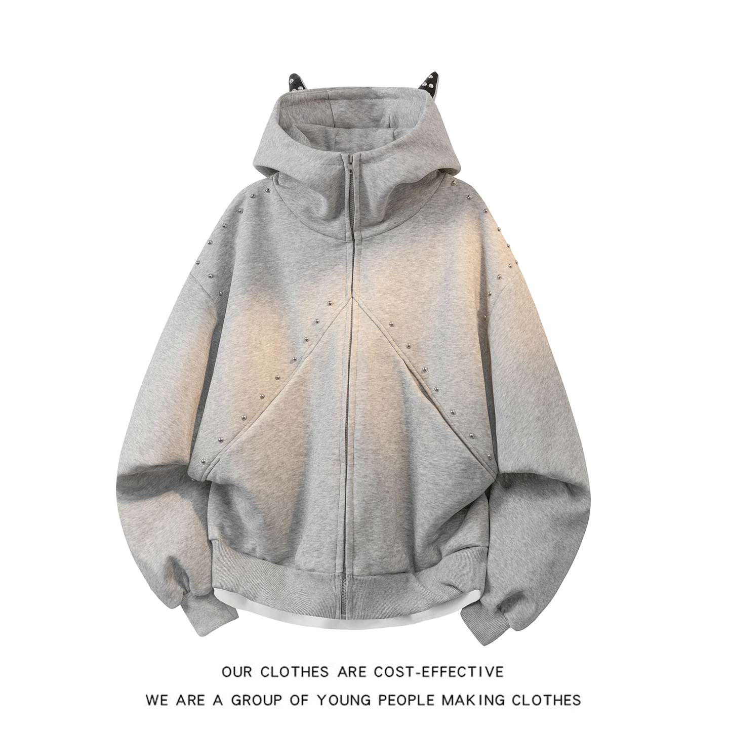 Мужская толстовка American Sle Heavy Du Rivet Hoodie: модный бренд, деконструированный дизайн, свободная верхняя одежда для пар, летняя куртка
Мужская толстовка American Sle Heavy Du Rivet Hoodie: модный бренд, деконструированный дизайн, свободная верхняя одежда для пар, летняя куртка