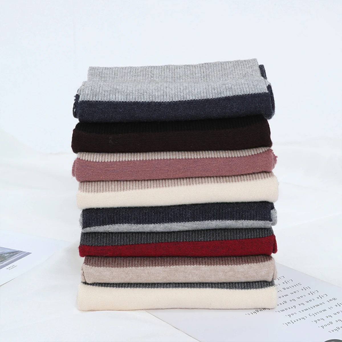 New Two tone Color blocked Knitted Yarn Bow Scarf for Women's Autumn and Winter Outdoor Versatile Fashion Warm Thick Cross Neck
New Two tone Color blocked Knitted Yarn Bow Scarf for Women's Autumn and Winter Outdoor Versatile Fashion Warm Thick Cross Neck