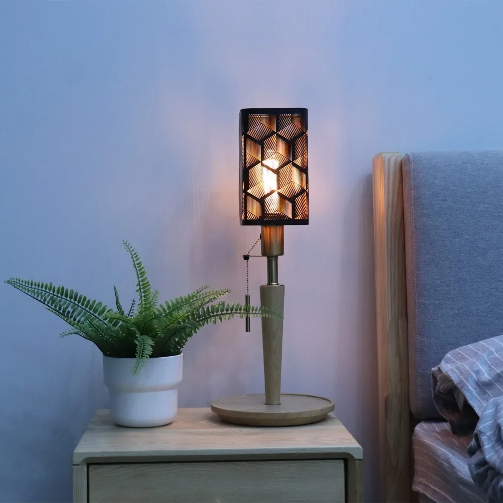 Modern Iron Lampshade Geometric Pattern Medium Size Lamp Cover Small Lamp Shades Floor Light
Modern Iron Lampshade Geometric Pattern Medium Size Lamp Cover Small Lamp Shades Floor Light
