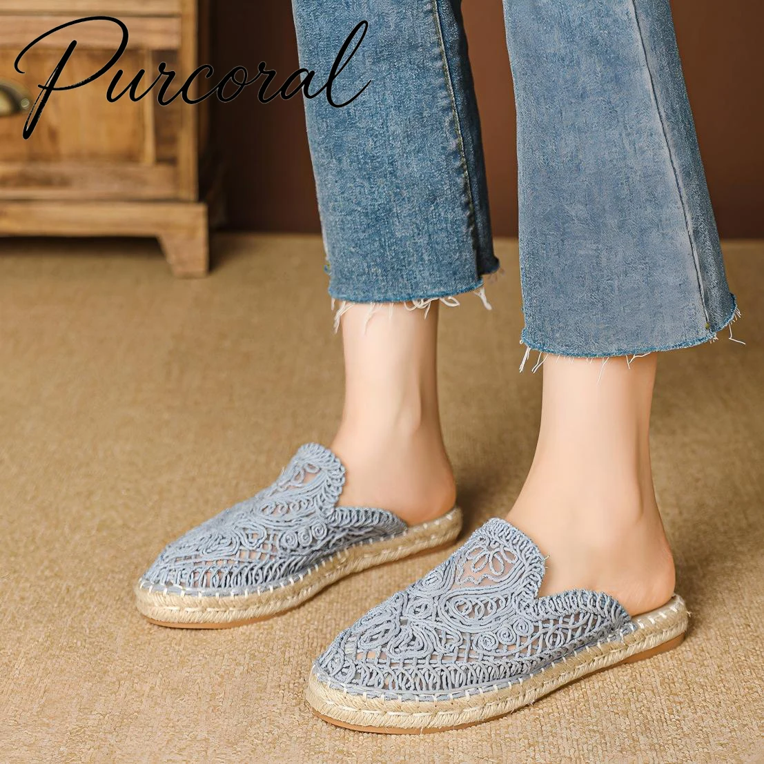 Women's Hollow Out Lace Summer Breathable Mesh Flat Slippers Closed Toe Slip-on Casual Fisherman Shoes Random Free Gift
Women's Hollow Out Lace Summer Breathable Mesh Flat Slippers Closed Toe Slip-on Casual Fisherman Shoes Random Free Gift