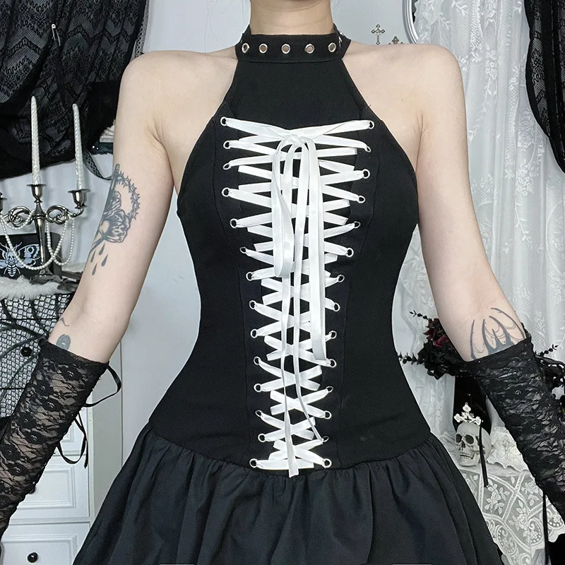 Dark Gothic Style Halter Neck Strap Vest Skirt, New Fashionable And Personalized Street Dress
Dark Gothic Style Halter Neck Strap Vest Skirt, New Fashionable And Personalized Street Dress