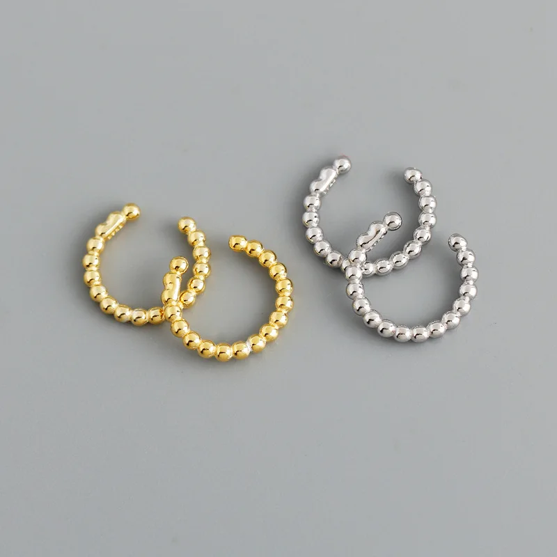 CCFJOYAS 1 pair of 925 Sterling Silver No Piercing Clip Earrings Minimalist Bead-shaped Lightweight Without piercing Ear cuff
CCFJOYAS 1 pair of 925 Sterling Silver No Piercing Clip Earrings Minimalist Bead-shaped Lightweight Without piercing Ear cuff