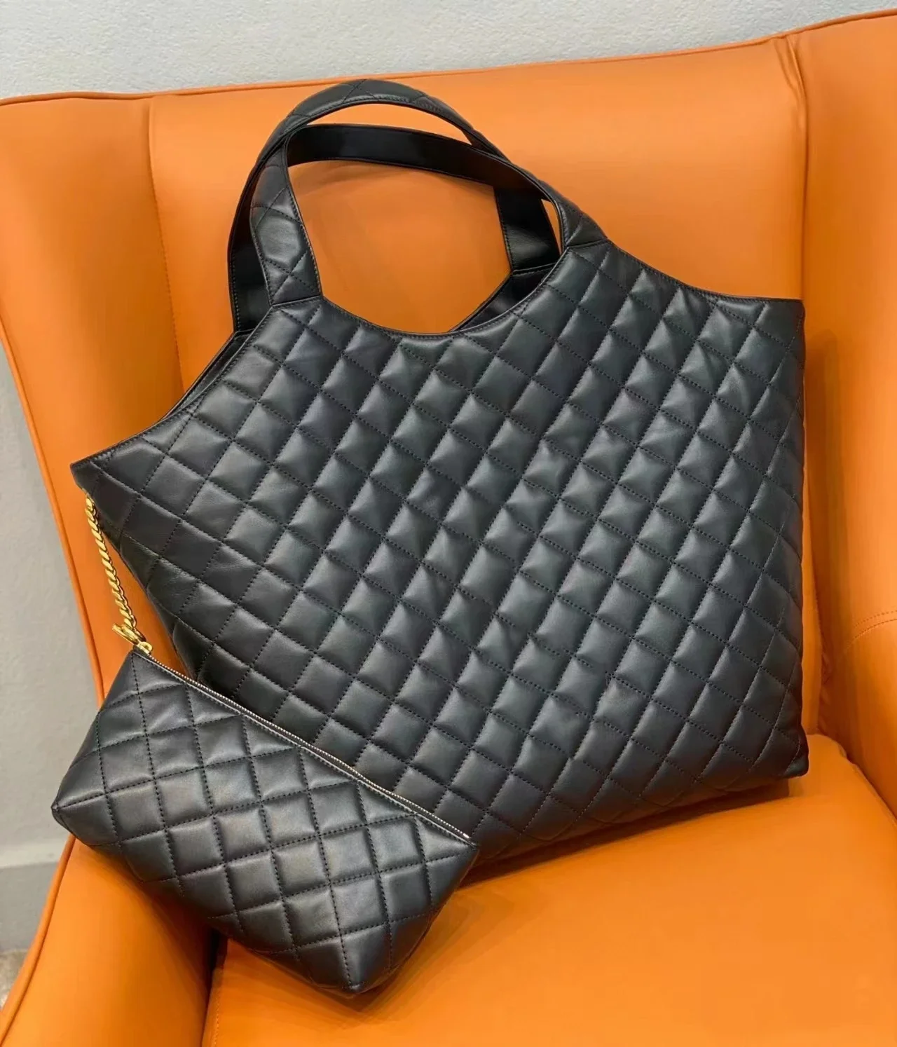 Women's Crossbody Bags Luxury Designer High Quality Genuine Leather Tote Bags Big Capacity Fashion Casual Shopping Handbags
Women's Crossbody Bags Luxury Designer High Quality Genuine Leather Tote Bags Big Capacity Fashion Casual Shopping Handbags