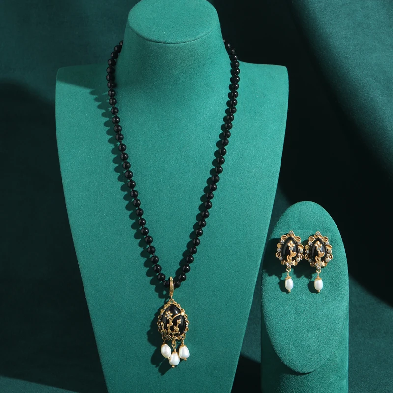 Vintage Gold Color Pearl Flower Jewelry Sets Black Natural Stone Quality Zircon Pendent Necklace Drop Earrings Mother's Day Gift
Vintage Gold Color Pearl Flower Jewelry Sets Black Natural Stone Quality Zircon Pendent Necklace Drop Earrings Mother's Day Gift