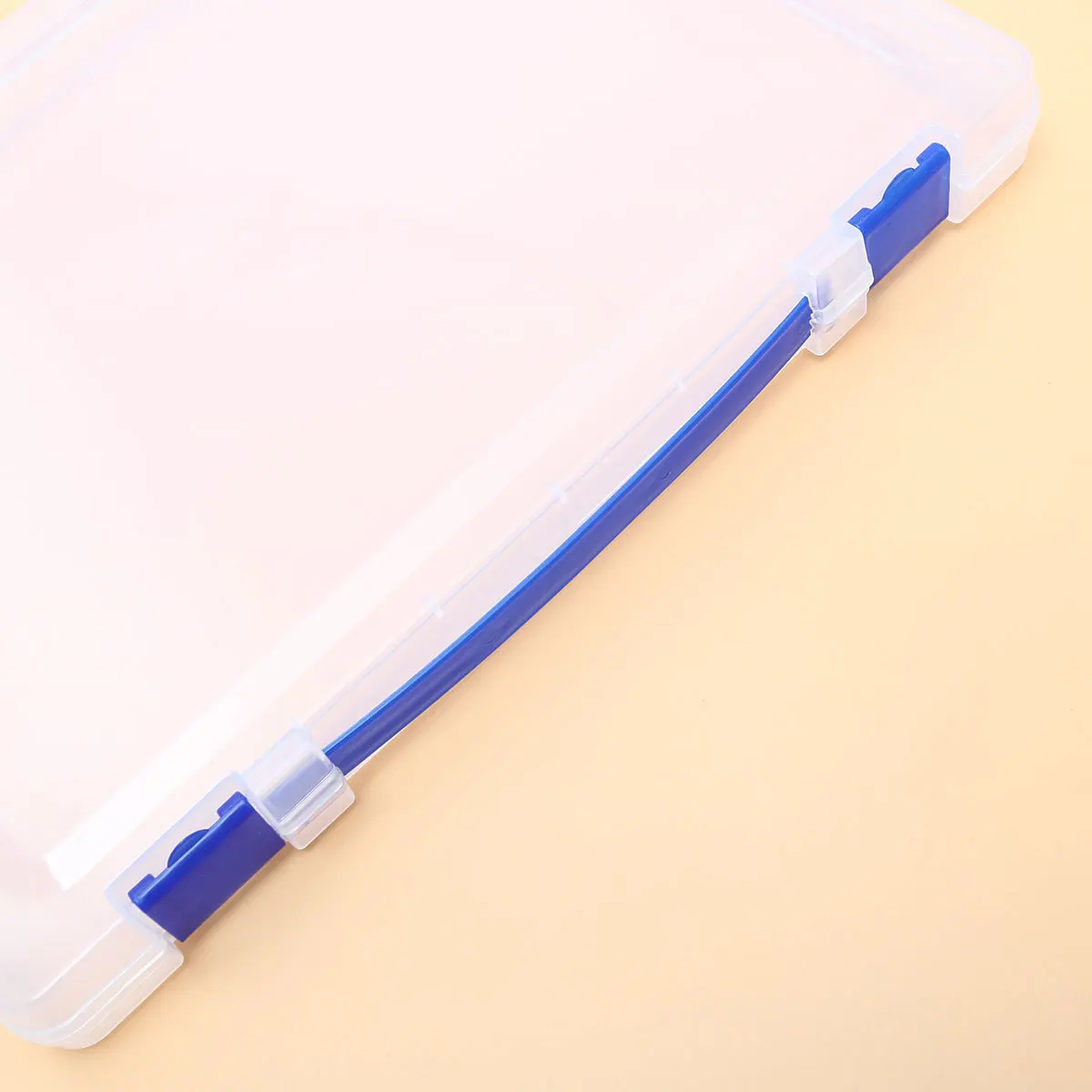 Transparent File Case Paper Filling Box Easy Carry Clean Buckles Sturdy Design Document Storage Box Ducoment Storage Holder
Transparent File Case Paper Filling Box Easy Carry Clean Buckles Sturdy Design Document Storage Box Ducoment Storage Holder