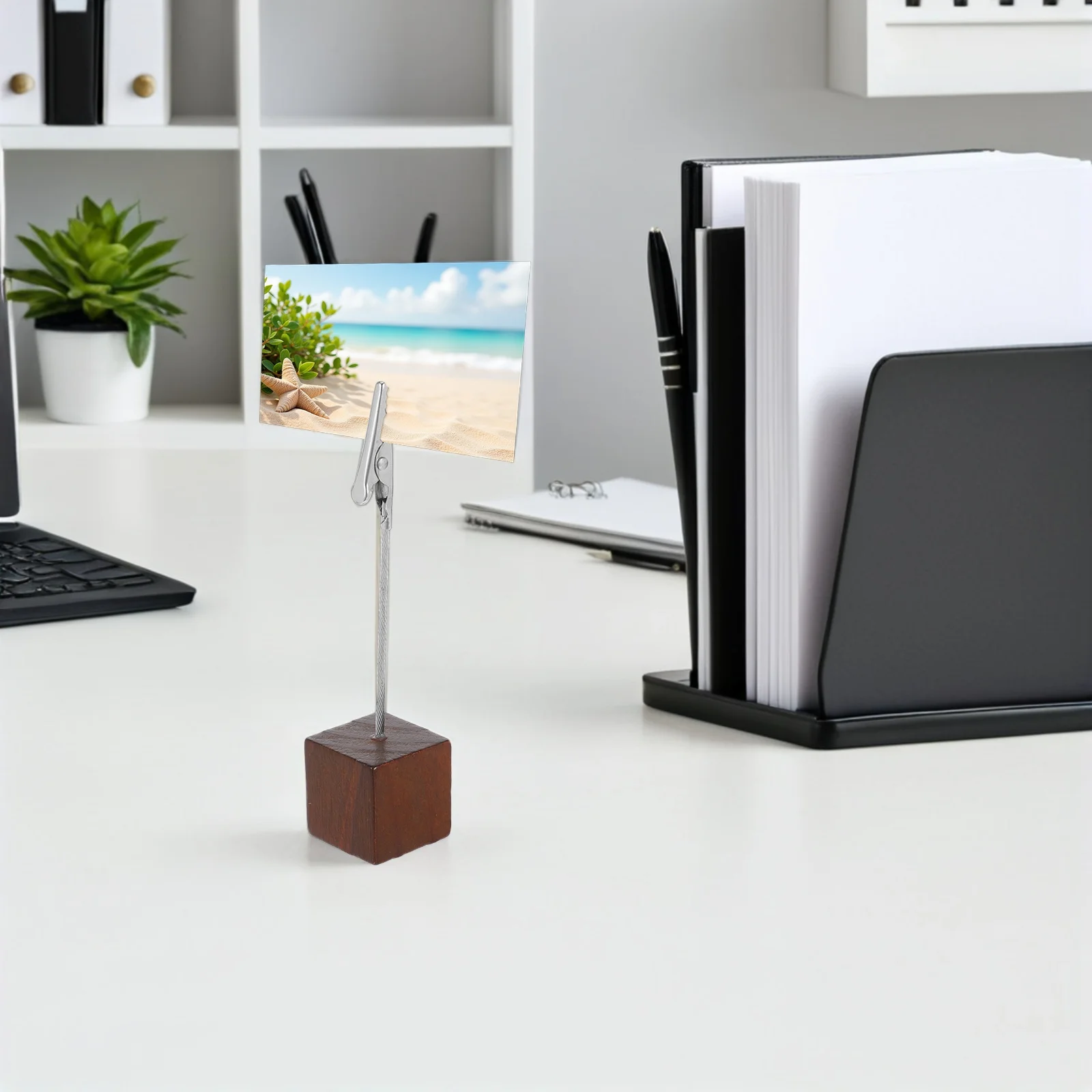 12Pcs Memo Clip Holder Vintage Wooden Cube Base Alligator Clip Photo Card Note Holder Desk Organizer Office Home Decor
12Pcs Memo Clip Holder Vintage Wooden Cube Base Alligator Clip Photo Card Note Holder Desk Organizer Office Home Decor