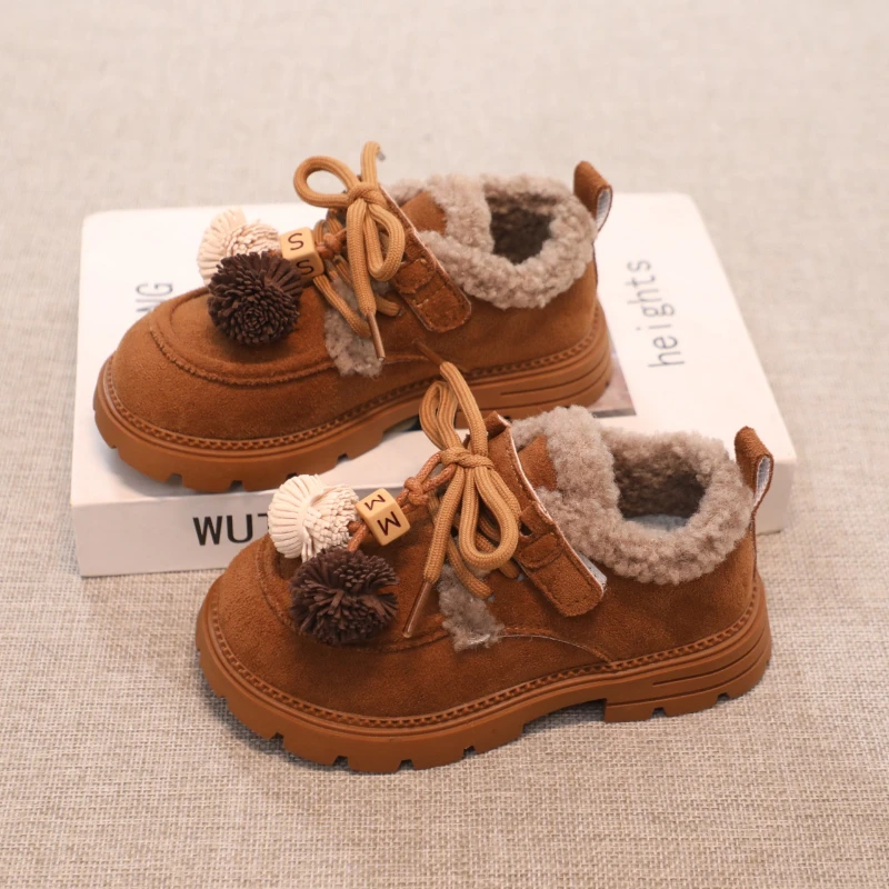 Детские ботильоны для девочек, новинка 2023 года, зимние детские термосапоги, дышащая классическая школьная обувь на мягкой подошве в стиле ретро для девочек, ботинки
Детские ботильоны для девочек, новинка 2023 года, зимние детские термосапоги, дышащая классическая школьная обувь на мягкой подошве в стиле ретро для девочек, ботинки