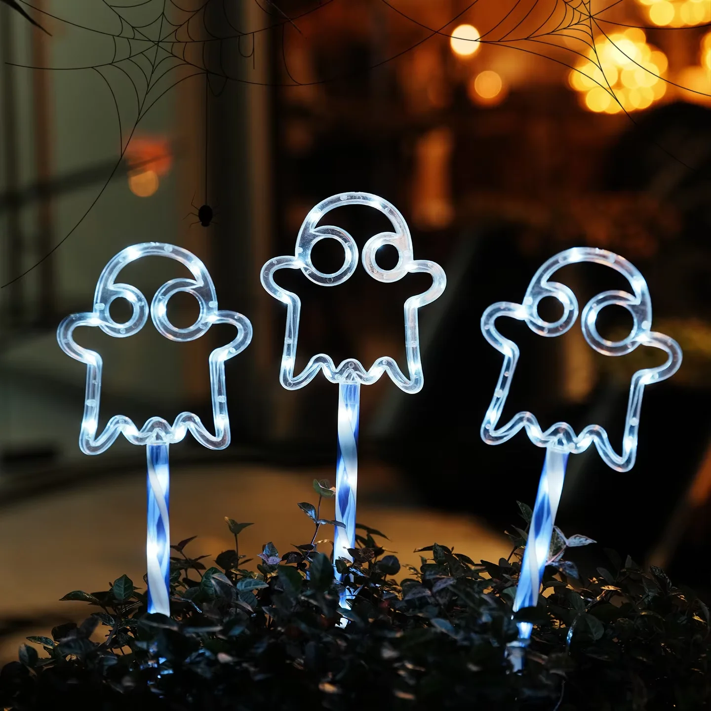 Festive Halloween Decorations & Gifts Pumpkin Atmosphere LED Spot Light Props
Festive Halloween Decorations & Gifts Pumpkin Atmosphere LED Spot Light Props
