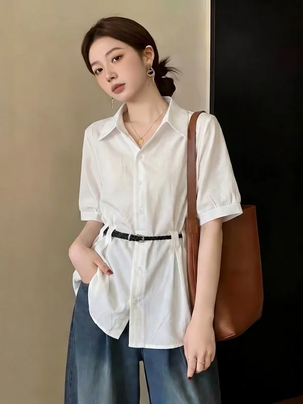 Elegant V-neck Short Sleeve Shirt Women's plus Size Slimming Waist Commute Top Korean Style Loose Fit Regular Sleeve Length
Elegant V-neck Short Sleeve Shirt Women's plus Size Slimming Waist Commute Top Korean Style Loose Fit Regular Sleeve Length
