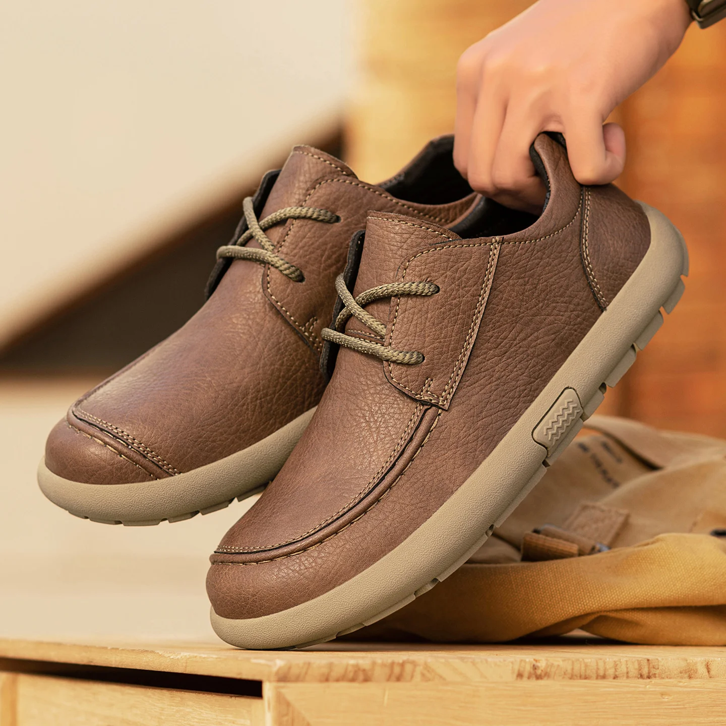 Spring Men Casual Leather Shoes, Soft Upper & Soft Sole Lightweight Anti-Slip Commute Footwear, Retro British Style Dress Shoes
Spring Men Casual Leather Shoes, Soft Upper & Soft Sole Lightweight Anti-Slip Commute Footwear, Retro British Style Dress Shoes