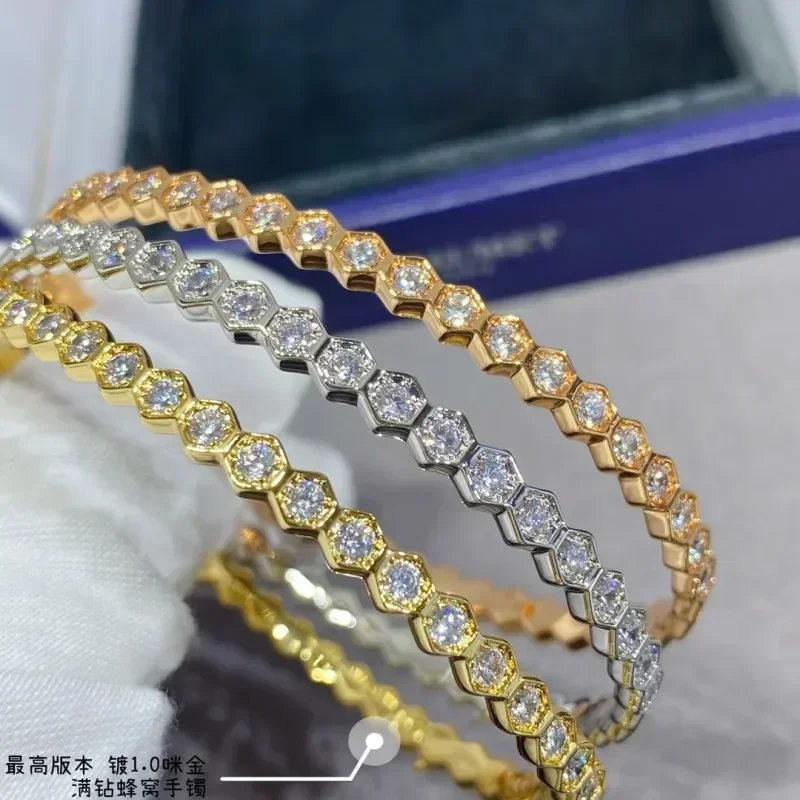 2025 New High Quality Stylish 925 Silver Chbumet Gemstone Set X & Honeycomb Bracelet for Everyday Wear Gift
2025 New High Quality Stylish 925 Silver Chbumet Gemstone Set X & Honeycomb Bracelet for Everyday Wear Gift