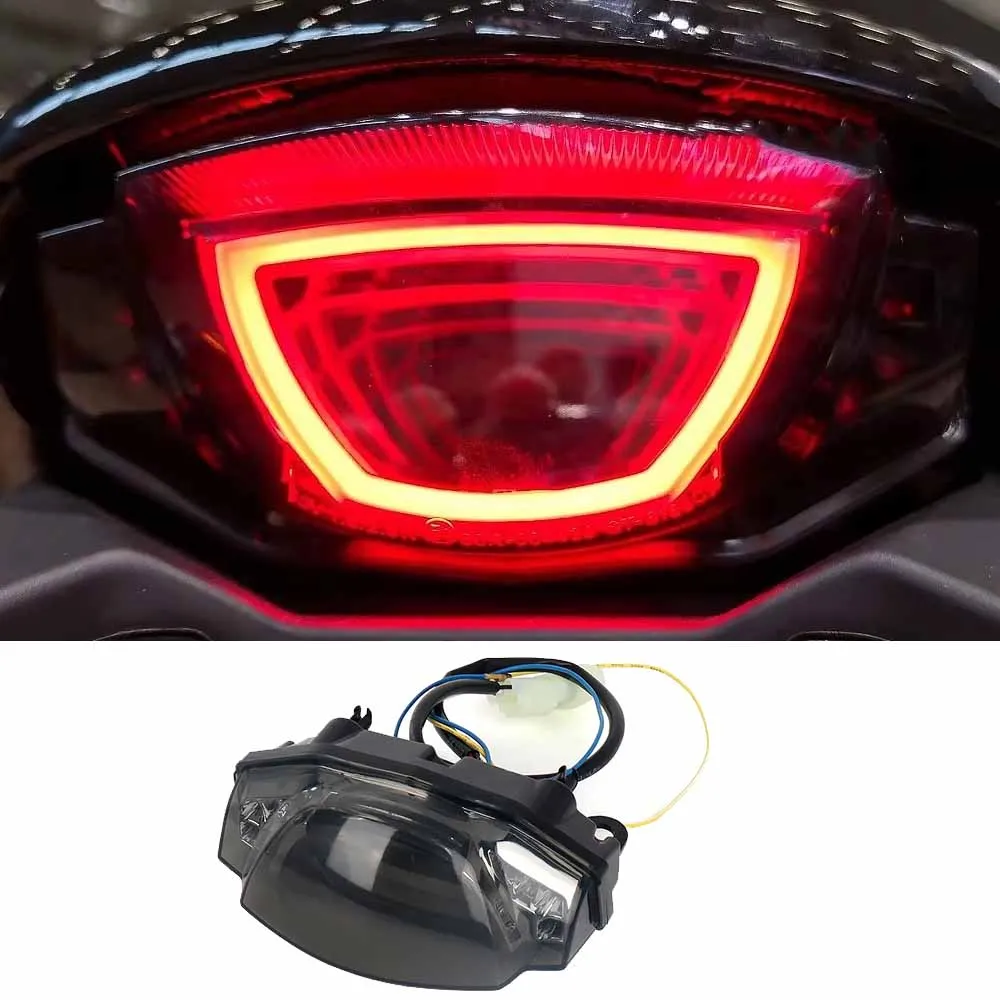 Motorcycle Accessories LED Rear Tail Light For Ducati SCRAMBLER 400 800 Scrambler 1100 Brake Smoke w/ Flashing Turn Signal Lamp
Motorcycle Accessories LED Rear Tail Light For Ducati SCRAMBLER 400 800 Scrambler 1100 Brake Smoke w/ Flashing Turn Signal Lamp