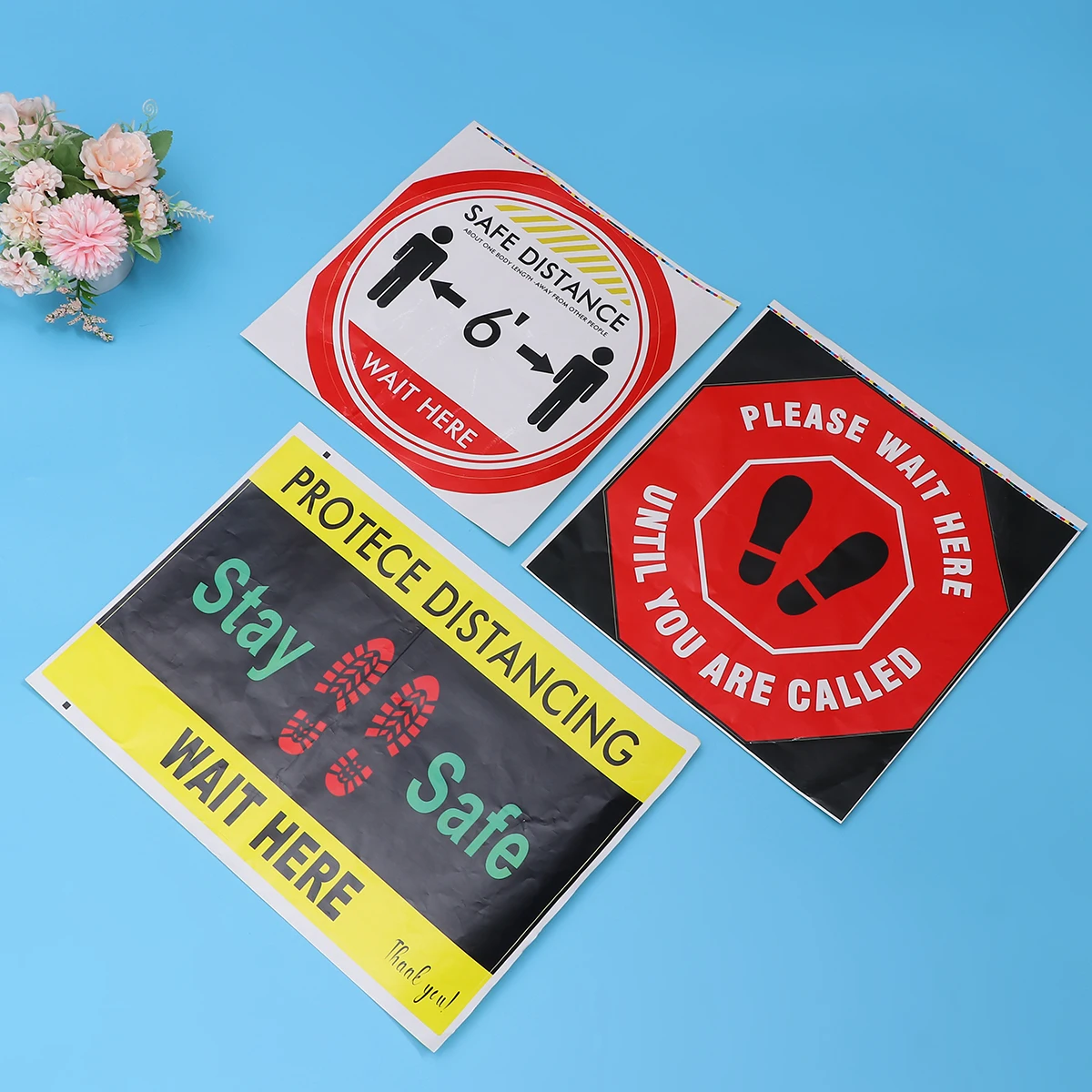 3PCS Anti slip Floor Sticker Keeping Distance Decals for School Public Places Wall Glass High Quality Safe Practical Design
3PCS Anti slip Floor Sticker Keeping Distance Decals for School Public Places Wall Glass High Quality Safe Practical Design