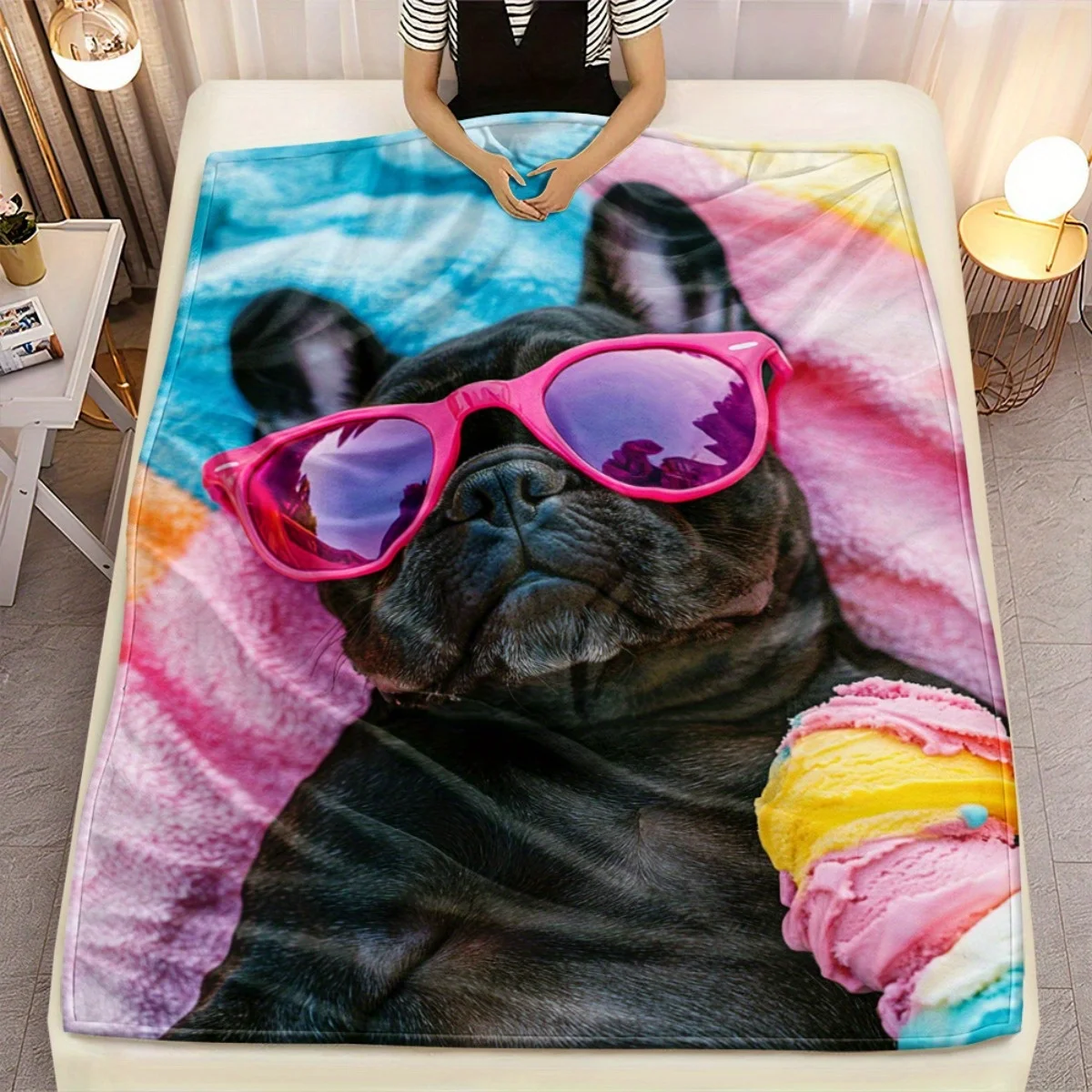 1 шт., крутой французский бульдог с розовыми солнцезащитными очками, фланелевое одеяло, забавный подарок для любителей домашних собак, мягкий уютный плед для спальни
1 шт., крутой французский бульдог с розовыми солнцезащитными очками, фланелевое одеяло, забавный подарок для любителей домашних собак, мягкий уютный плед для спальни