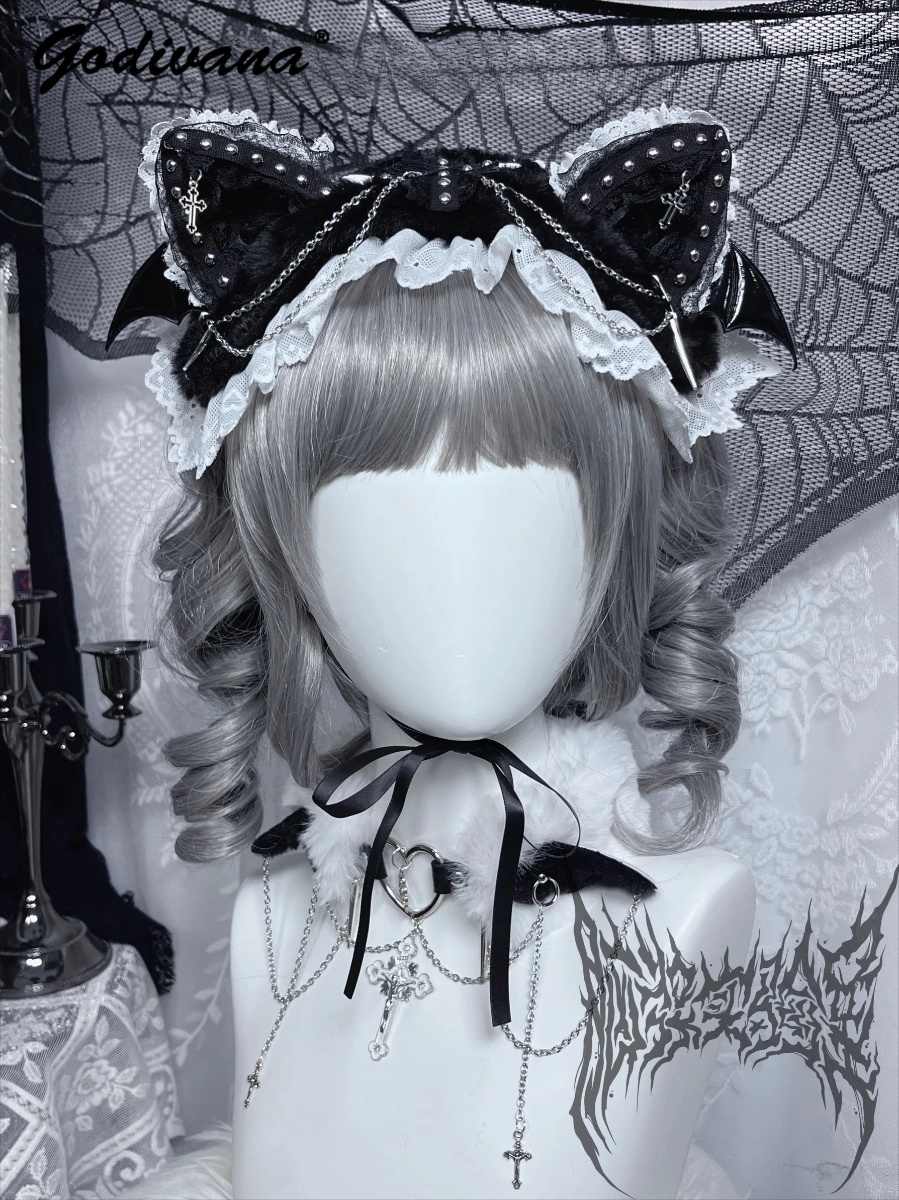 Original Lolita Goth Demon Cat Ear Rivet Hearwear Cool Girls Punk Lace Chain Headgear Cos Hairpin Hairband
Original Lolita Goth Demon Cat Ear Rivet Hearwear Cool Girls Punk Lace Chain Headgear Cos Hairpin Hairband
