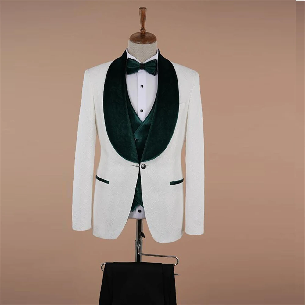 Formal Wedding Suits For Men Elegant Groom Tuxedos Prom Party Shawl Lapel Velvet Floral Blazer Set Male Fashion Clothing Custom
Formal Wedding Suits For Men Elegant Groom Tuxedos Prom Party Shawl Lapel Velvet Floral Blazer Set Male Fashion Clothing Custom