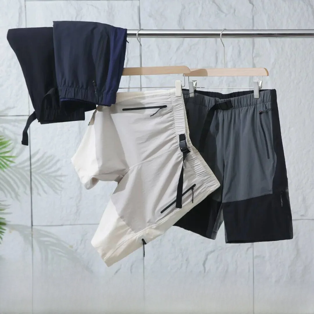 SL Lightweight Series Men's Outdoor Sports Shorts Reflective Sealing Strip Quick Dry Summer Fashionable Shorts Male Model
SL Lightweight Series Men's Outdoor Sports Shorts Reflective Sealing Strip Quick Dry Summer Fashionable Shorts Male Model