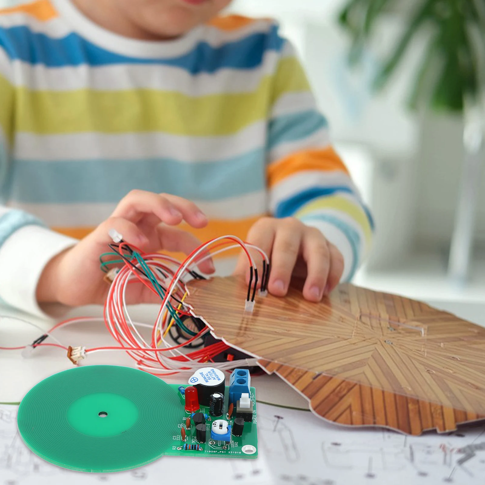2 Sets Soldering Practice Diy Electronic Kit Beginner Learning Soldering Projects Portable Lightweight Fun
2 Sets Soldering Practice Diy Electronic Kit Beginner Learning Soldering Projects Portable Lightweight Fun